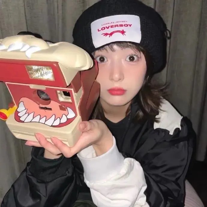 魔发精灵3 海报